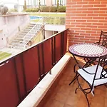 Coqueto Con Garaje Y Piscina A 8' Playa Brazomar