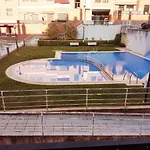 Coqueto Con Garaje Y Piscina A 8' Playa Brazomar * Castro Urdiales