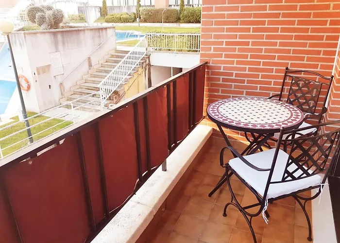 Coqueto Con Garaje Y Piscina A 8' Playa Brazomar